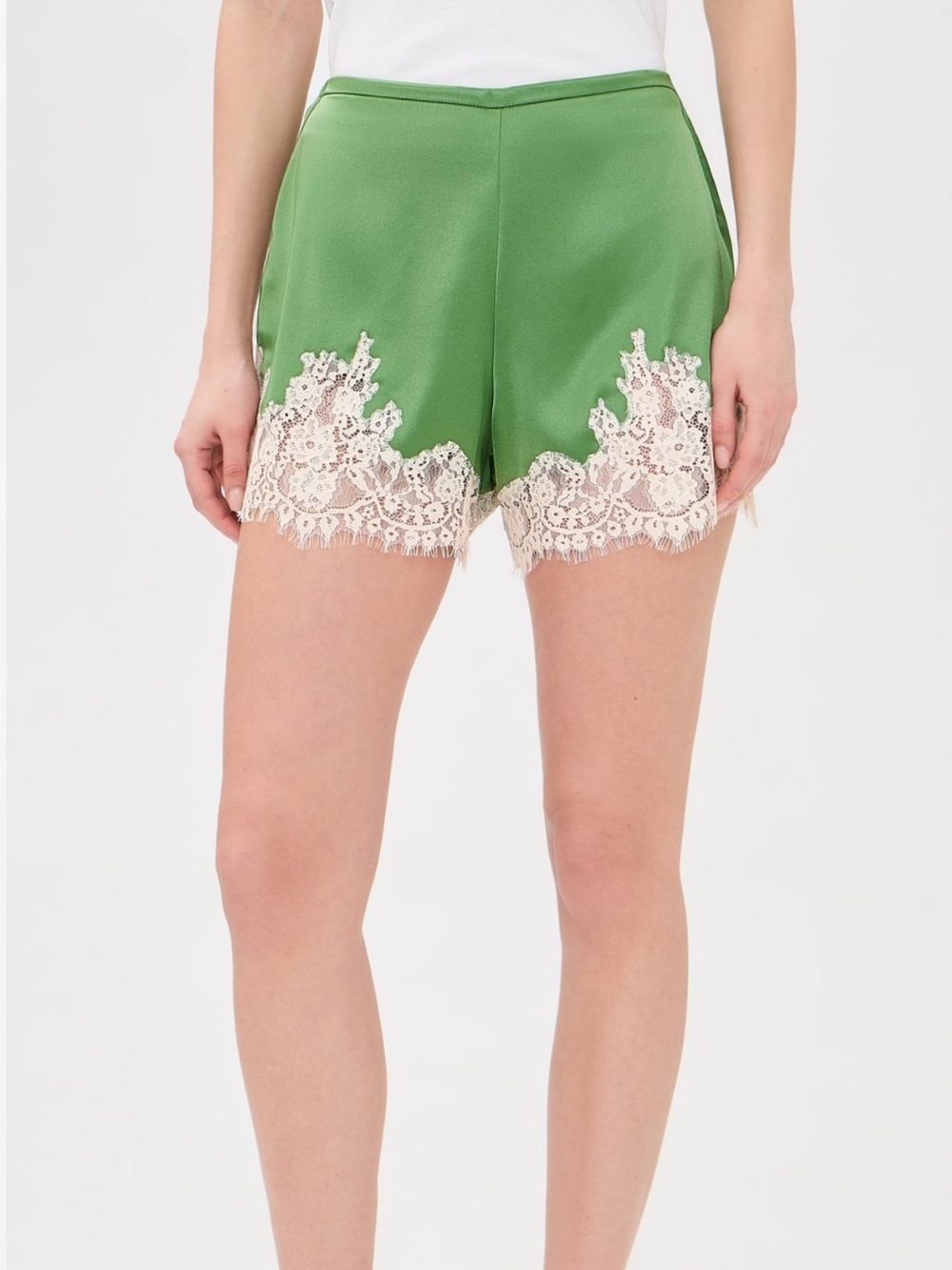 REFORMATION Fern Satin Short
